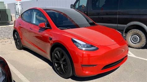 Tesla Model Y Looks Hot In Red: More Real-World Sightings