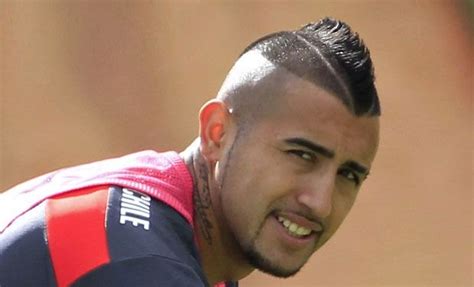 Arturo Vidal Mohawk Haircut – InspirationSeek.com