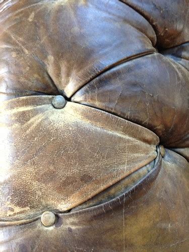 Old Leather Sofa | Wallpaper for your mobile device(s). Plea… | Flickr