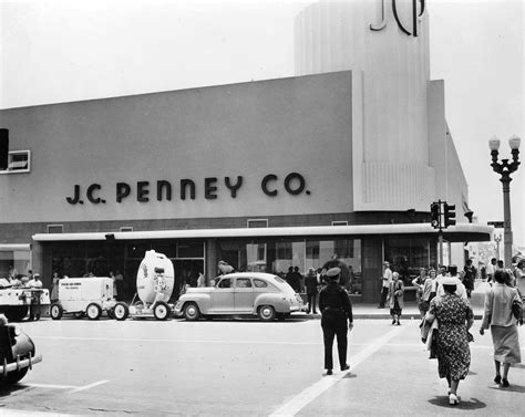 Pleasant Family Shopping: The Modern Side of J.C. Penney