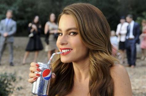 Foodista | Pepsi Unveils New Sofia Vergara Commercial