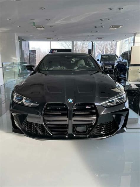 √New photos of the 2021 BMW M4 in Sapphire Black Metallic - BMW Nerds