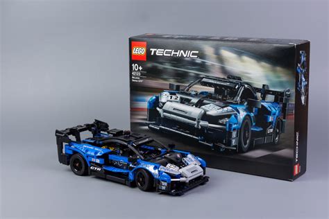 LEGO Technic 42123 McLaren Senna GTR Review-25 - The Brothers Brick | The Brothers Brick