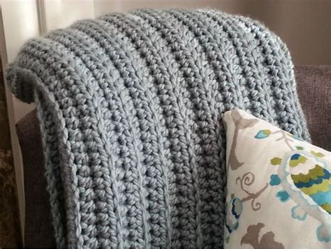 Stay warm in style this winter with these 17 gorgeous crocheted blankets | Chunky crochet ...