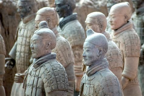 Smarthistory – Art Appreciation: Spotlight—The Terracotta Army of Emperor Qin Shi Huangdi