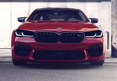 2023 BMW M5 Midsize High-Performance Sedan