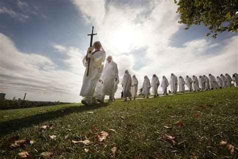 How the Fall Equinox Is Celebrated Around the World