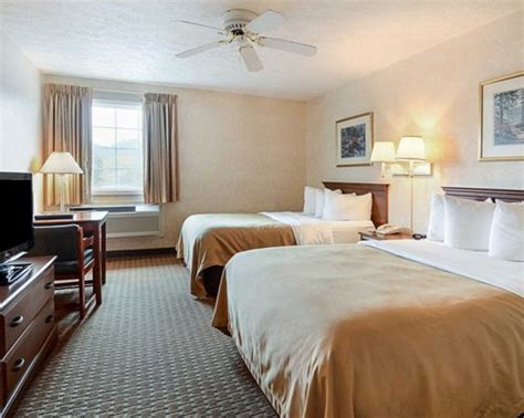 QUALITY INN BURKEVILLE HWY 360 & 460 - Updated November 2024 - 16 Photos - 419 N Agnew St ...