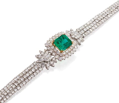 EMERALD AND DIAMOND BRACELET