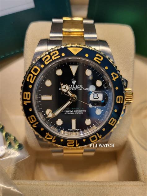 Rolex GMT-Master II 40mm Two Tone Black Dial Ref.116713LN