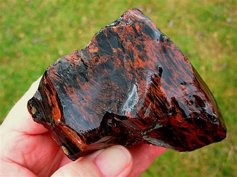 Mahogany Obsidian Specimen Wholesale Suppliers in USA