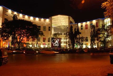 10 Best Shopping Malls in Mumbai for Shopping, Food & Fun