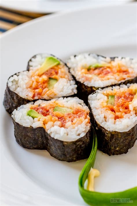 Dynamite Sushi Roll Recipe - with Easy Guide Using Sushi Mold