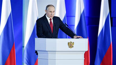 Vladimir Putin Positions Himself to Become Russia’s Eternal Leader | The New Yorker