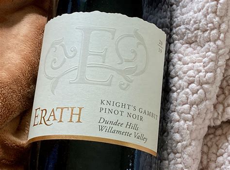 Oregon wine: 2019 Erath Winery Knight’s Gambit Pinot noir – Winerabble