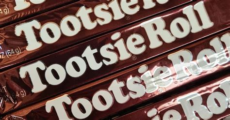 Tootsie Roll (History, Flavors & Commercials) - Snack History