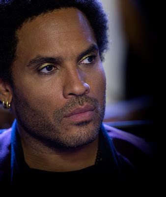 The Hunger Games France: Interview de Lenny Kravitz avec le Hollywood ...