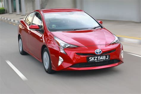 What’s it really like to drive a Toyota Prius in Singapore? - Online ...