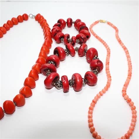 Vintage Coral Necklaces and Bracelets | EBTH