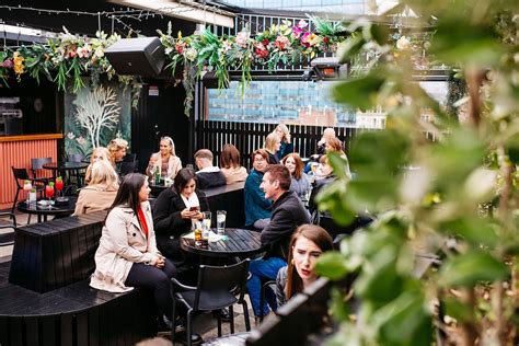 The 6 Best Rooftop Bars In Belfast | Skiddle