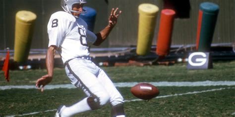 Ray Guy, legendary NFL punter, dead at 72 | Fox News