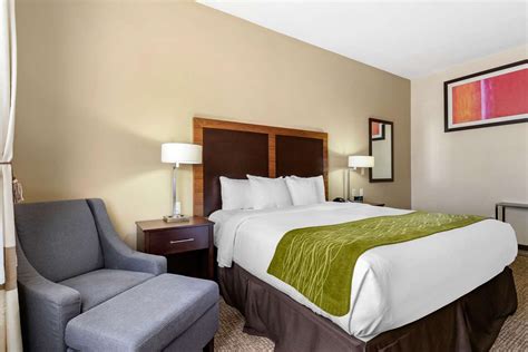 Comfort Inn & Suites Eagle Pass, TX - See Discounts