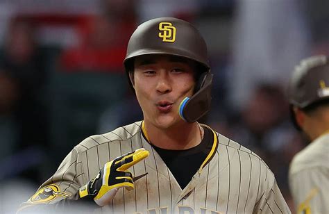 Ha-Seong Kim Hit A Unique Home Run Sunday Night