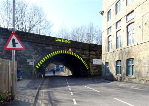 Elland Viaduct Bridge © JThomas :: Geograph Britain and Ireland