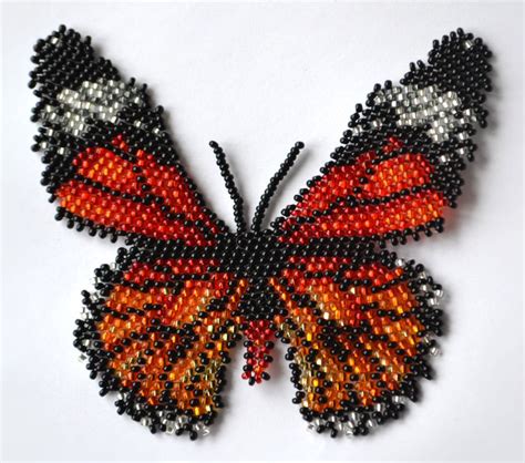 Beadwork by Katherina Kostinskaya Seed Bead Crafts, Beaded Crafts, Beaded Ornaments, Seed Bead ...