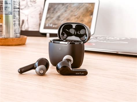 Best best budget earbuds of 2022 | CNN Underscored