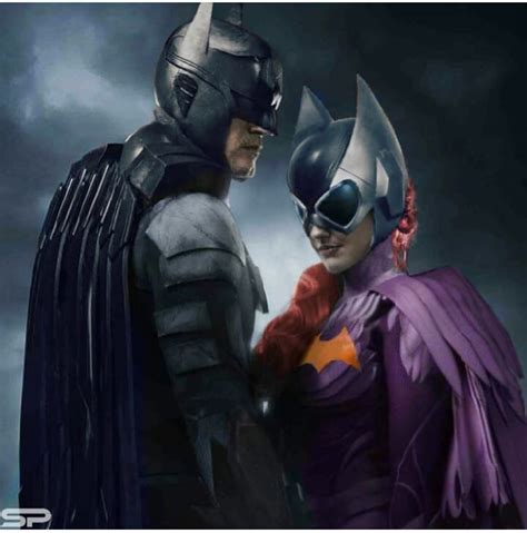 Alan Ritchson and Minka Kelly as Batman and Batgirl : DCcomics