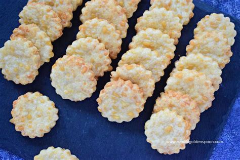 Cheese savoury biscuits | Recipe for savoury cheese biscuits - Rumki's ...