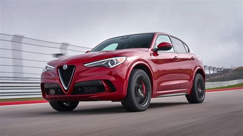 Essai Alfa Romeo Stelvio Quadrifoglio - Triathlète de référence