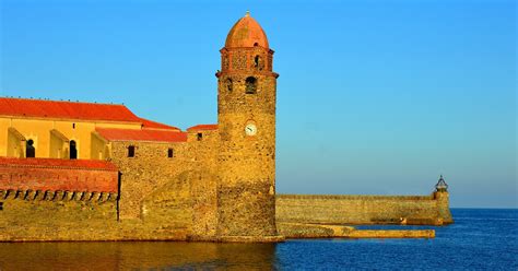 Best of Collioure: Scenic Beaches, Hikes, and Day Trips into Spain