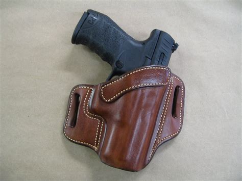 Walther PPQ Holster Options - 4 Best to Buy - Gun News Daily