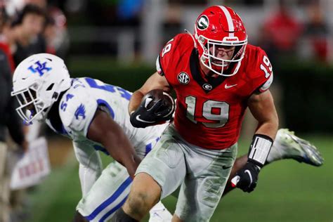 Georgia Football Tight End Brock Bowers Suffers Injury vs Vanderbilt ...