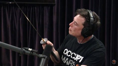 Watch Elon Musk smoke a joint with Joe Rogan