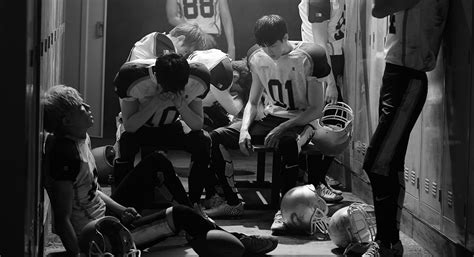 EXO unveils additional teasers for "Love Me Right"