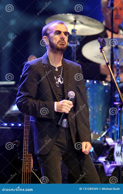 Ringo Starr Performs in Concert Editorial Stock Image - Image of richard, drummer: 131289349