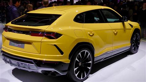 Yellow Lamborghini Urus SUV 4K - YouTube