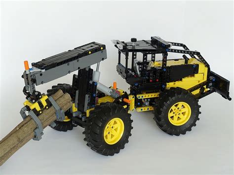 LEGO MOC 42081: Wheel Skidder by Tomik | Rebrickable - Build with LEGO