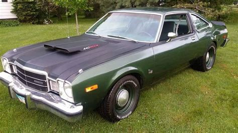 Plymouth Volare coupé 1976 | Voiture, Voiture americaine