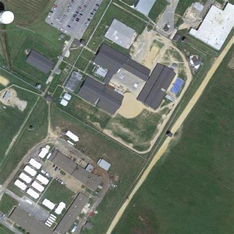 Staton Correctional Facility in Elmore, AL (Google Maps)