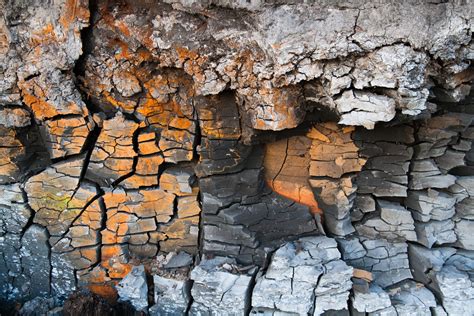 Cracked Stone Wall · Free Stock Photo