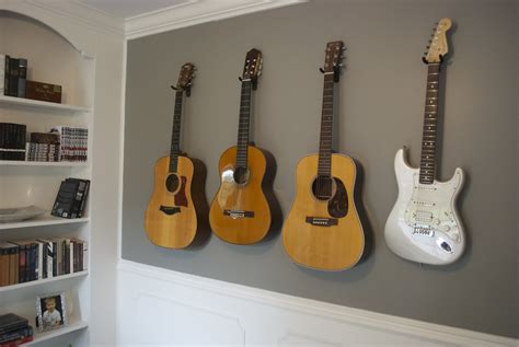 My House. My Canvas.: DIY Wall Mount Guitar Holder