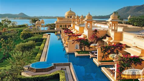 The World’s Most Luxurious India Tour Best Resorts, Hotels And Resorts ...