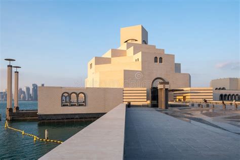 The Modern Architecture of Museum of Islamic Art in Doha, Qatar ...