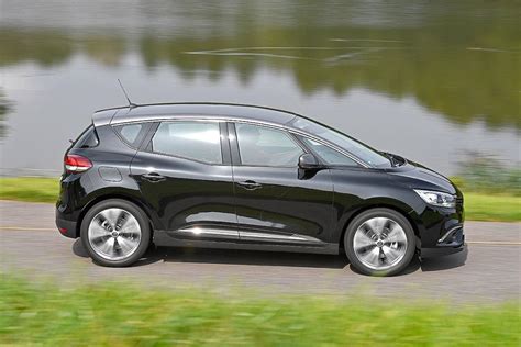 Prueba del Renault Scénic Energy dCi 110CV Hybrid Assist Zen -- Autobild.es