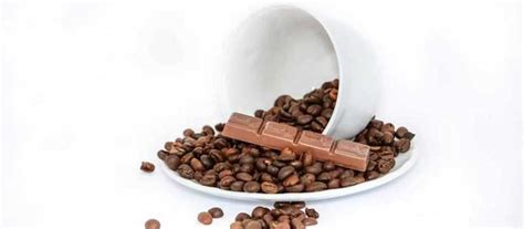 Eating Coffee Beans - a Simple Guide for Eating Coffee Grounds