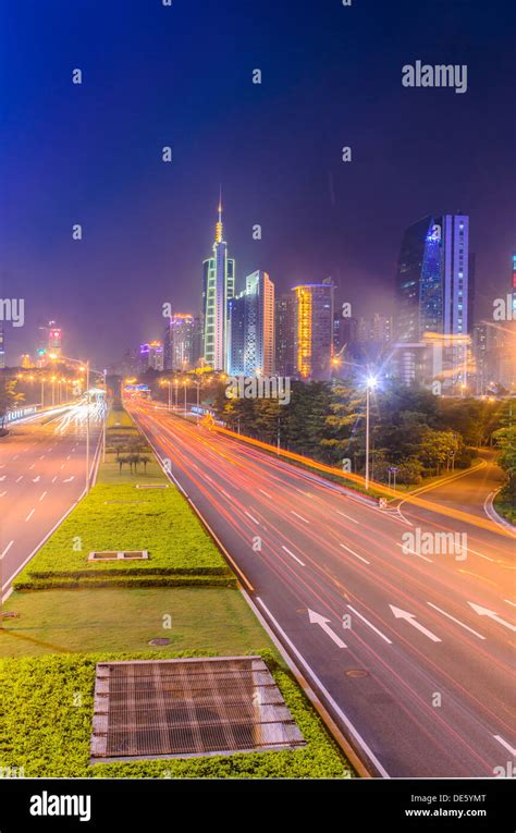 Shenzhen Skyline Stock Photos & Shenzhen Skyline Stock Images - Alamy